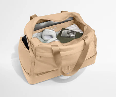 Resistant Featherlight Weekender Duffle Bag With Shoe Compartment