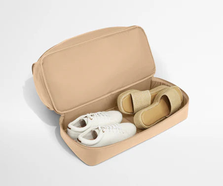Resistant Featherlight Weekender Duffle Bag With Shoe Compartment